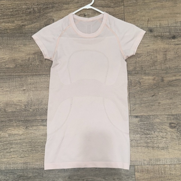 Pink Lululemon Short Sleeve Athletic Top - Picture 1 of 5